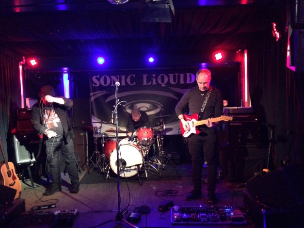 You see Jens (behind the Drums) and Armin (Guitar) and Herbie (Singer of DOC) on stage during the Soundcheck.